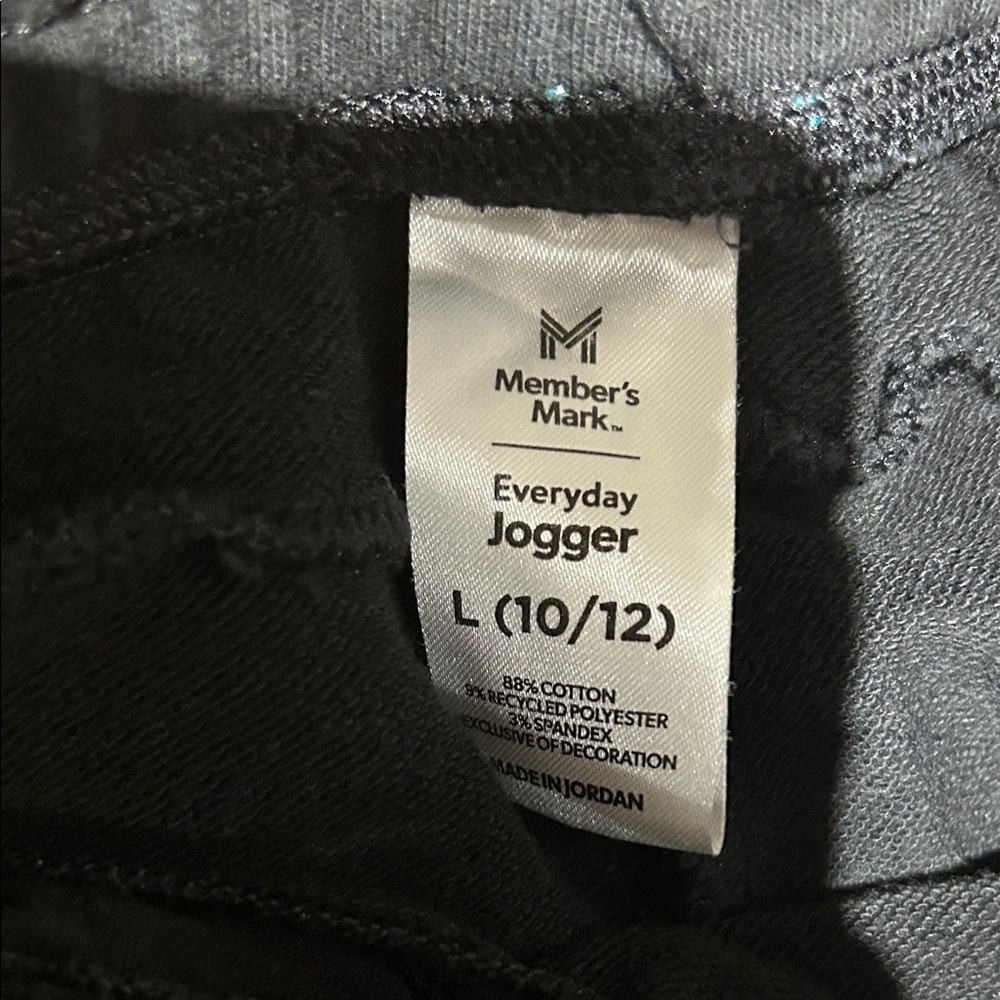 Kids Jogger Pants - Zip Pocket Black and Gray - Picture 4 of 6
